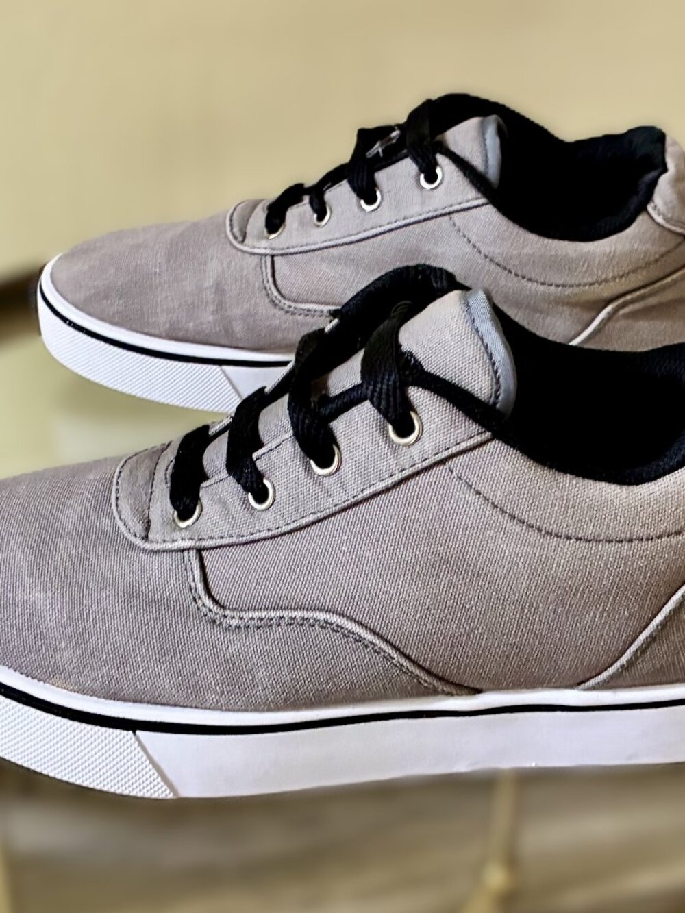 Men's Heelys